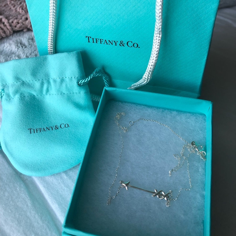 Tiffany & Co. Paloma Graffiti Arrow Necklace